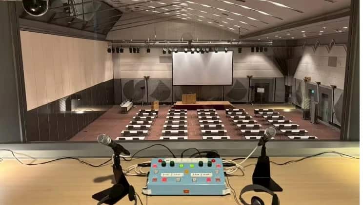 multilingual business event - 海外ベンチャー企業向け多言語ビジネスイベントにおける同時通訳